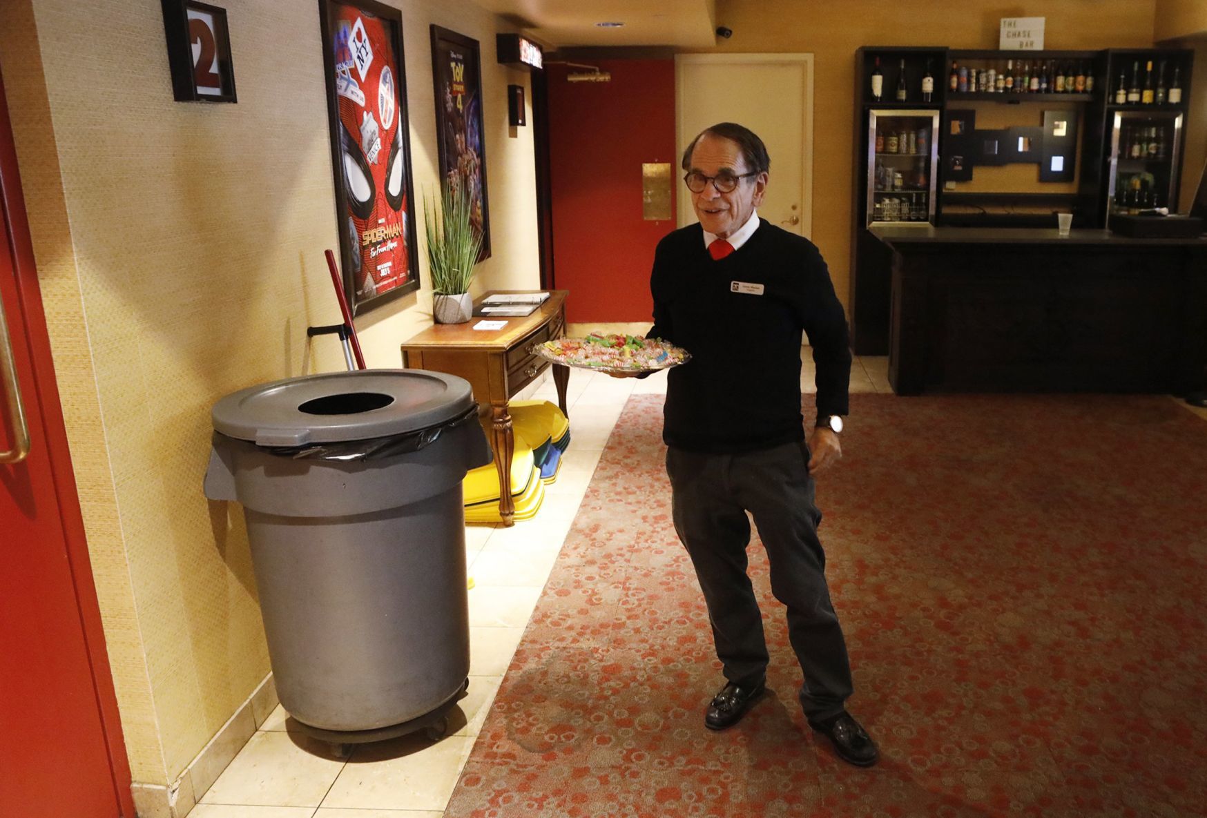 Chase Park Plaza Cinemas still has an organist